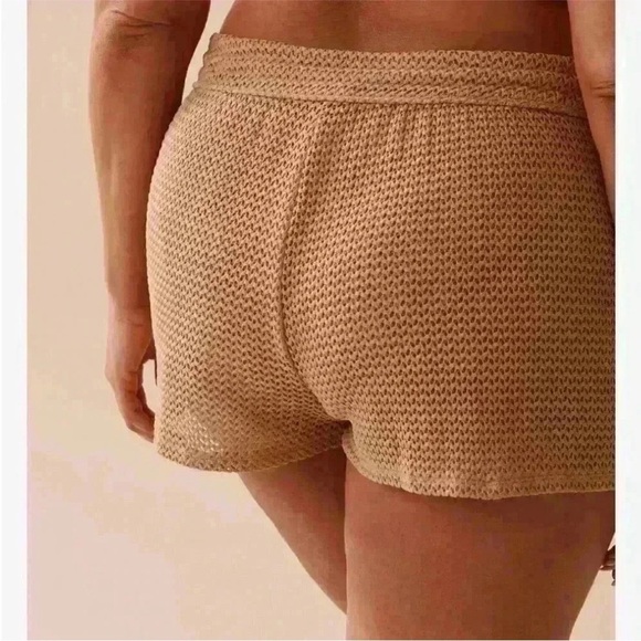 La Vie En Rose Crochet Swim Short, size XL, nude/beige, mid to high-rise. - Picture 3 of 12